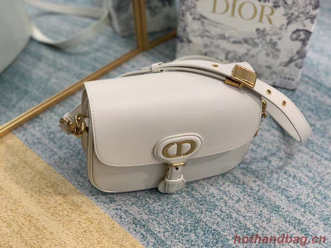 MEDIUM DIOR BOBBY BAG Box Calfskin M9319 white MEDIUM DIOR BOBBY BAG Box Calfskin M9319 white