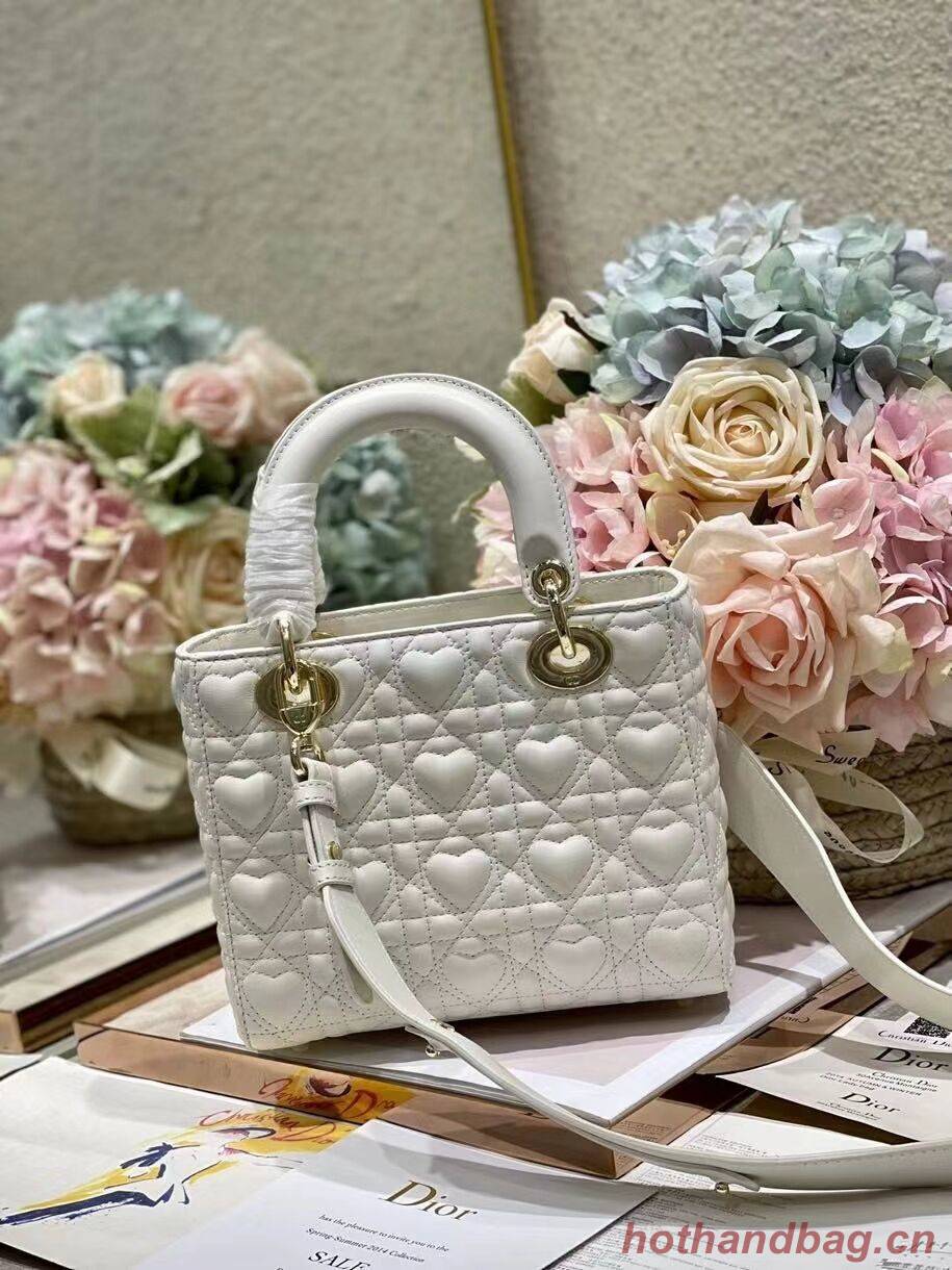 LADY DIOR MY ABCDIOR BAG Cannage Heart Original Lambskin Bag M0539O White LADY DIOR MY ABCDIOR BAG Cannage Heart Original Lambskin Bag M0539O White