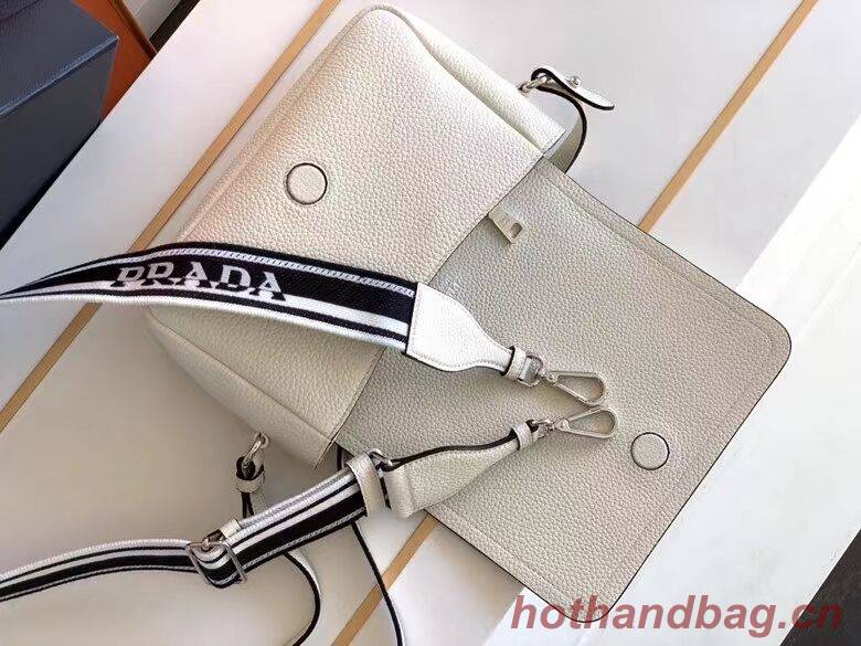 Prada Leather bag with shoulder strap 1DB443 white Prada Leather bag with shoulder strap 1DB443 white