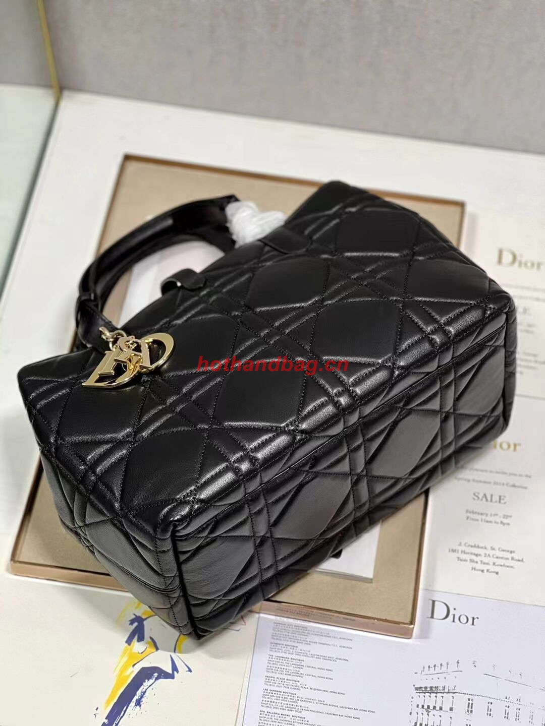 LADY DIOR TOP HANDLE MEDIUM BAG Latte Cannage Lambskin C0089 BLACK&GOLD LADY DIOR TOP HANDLE MEDIUM BAG Latte Cannage Lambskin C0089 BLACK&GOLD