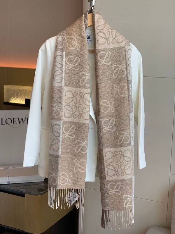 Loewe Scarf LOC00058 Loewe Scarf LOC00058