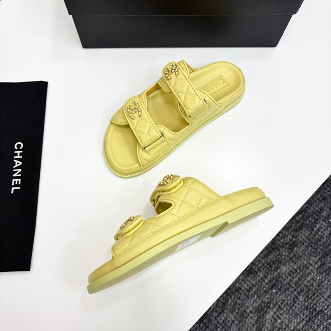 Chanel WOMENS SANDAL 55869-5