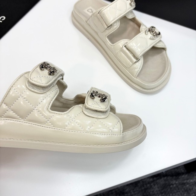 Chanel WOMENS SANDAL 55871-4
