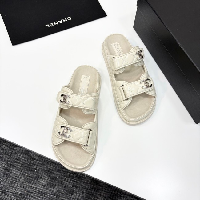 Chanel WOMENS SANDAL 55871-4