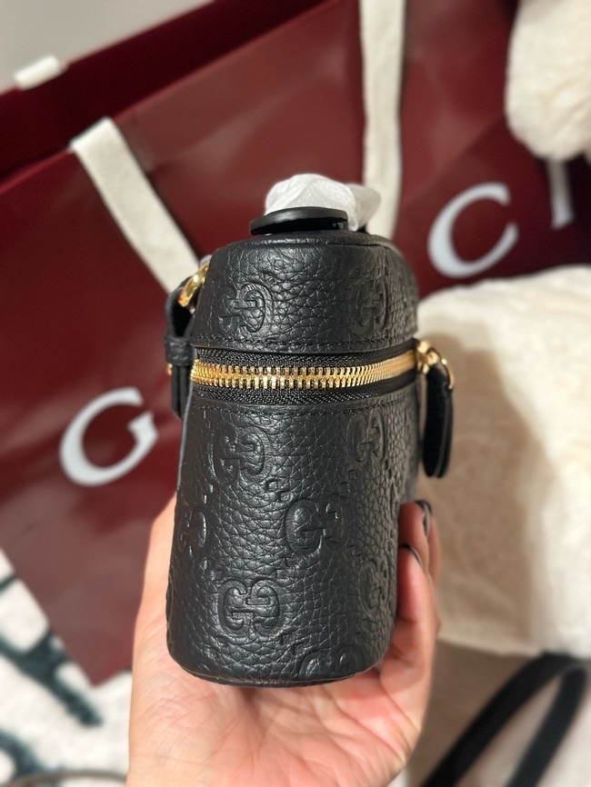 GUCCI GG EMBLEM SUPER MINI BAG 815949 black