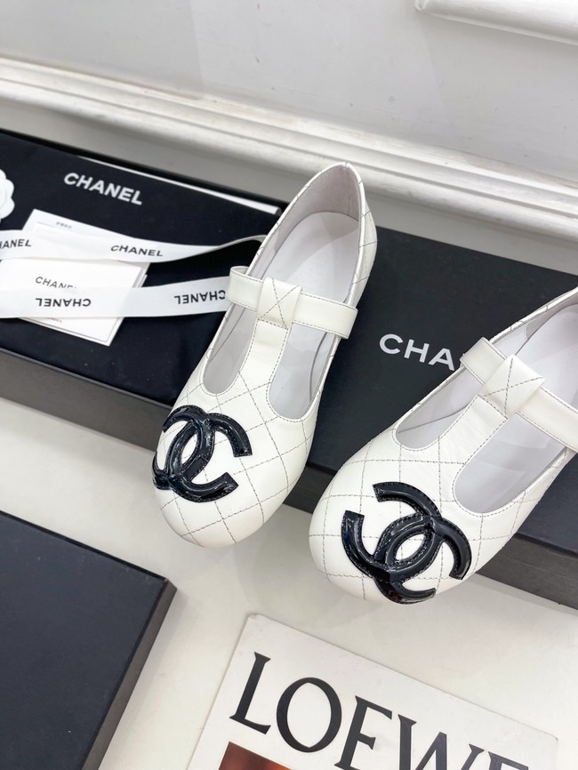 Chanel MARY JANES 55885-2