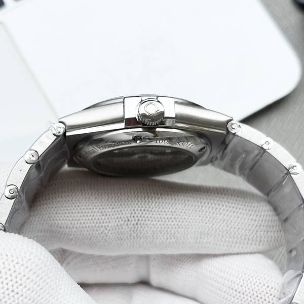 Omega Watch OMW00817-1