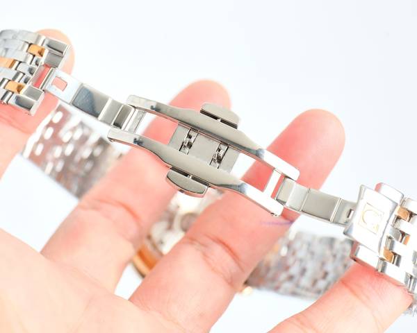 Omega Watch OMW00864-1