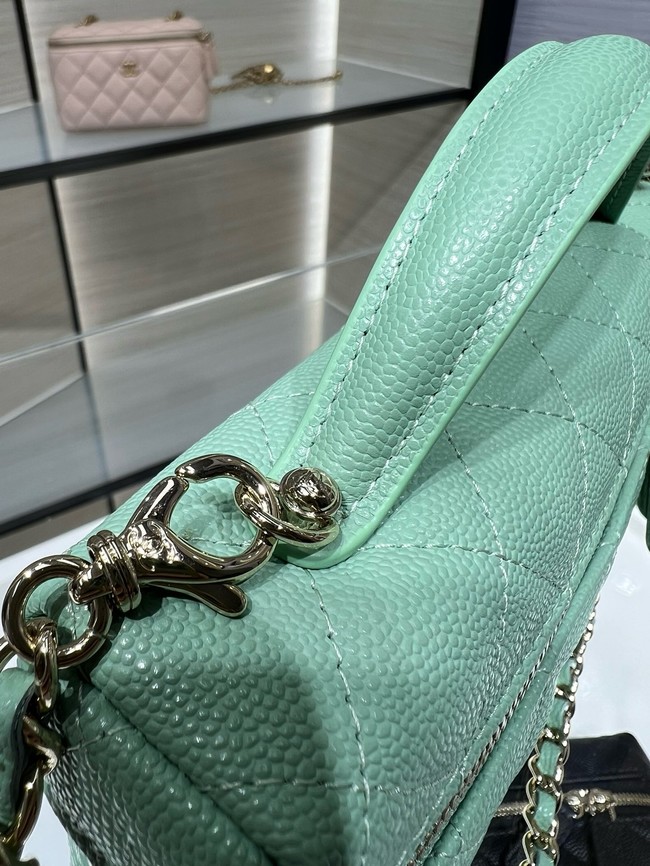 Chanel CLUTCH WITH CHAIN AP4385 green