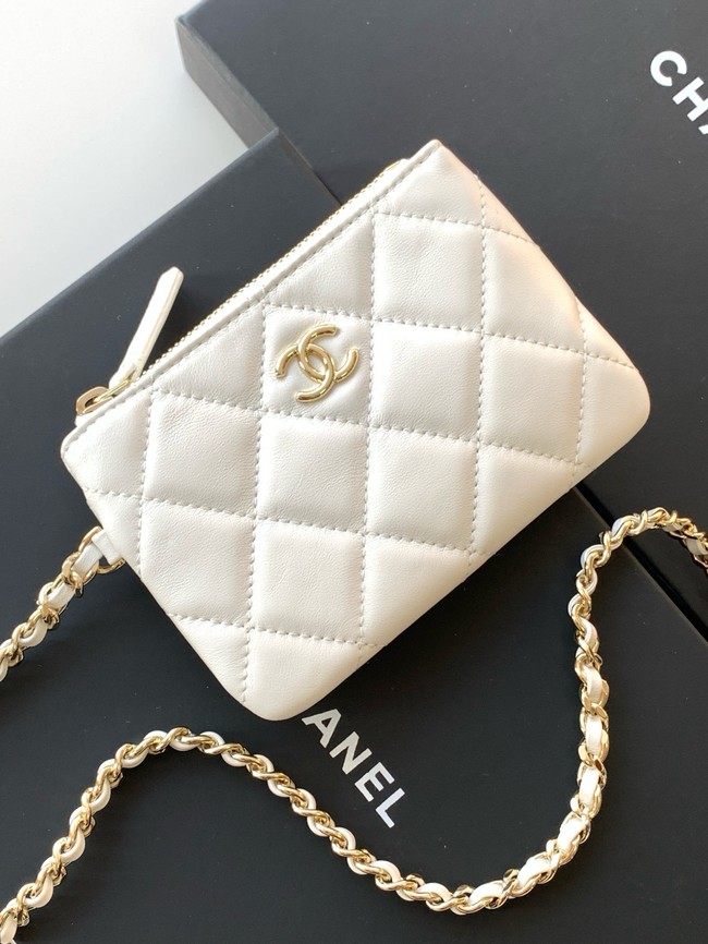 Chanel Chain handbag AP4573 white