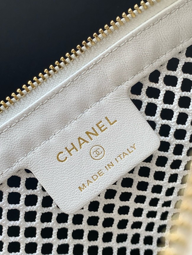 Chanel Chain handbag AP4573 white