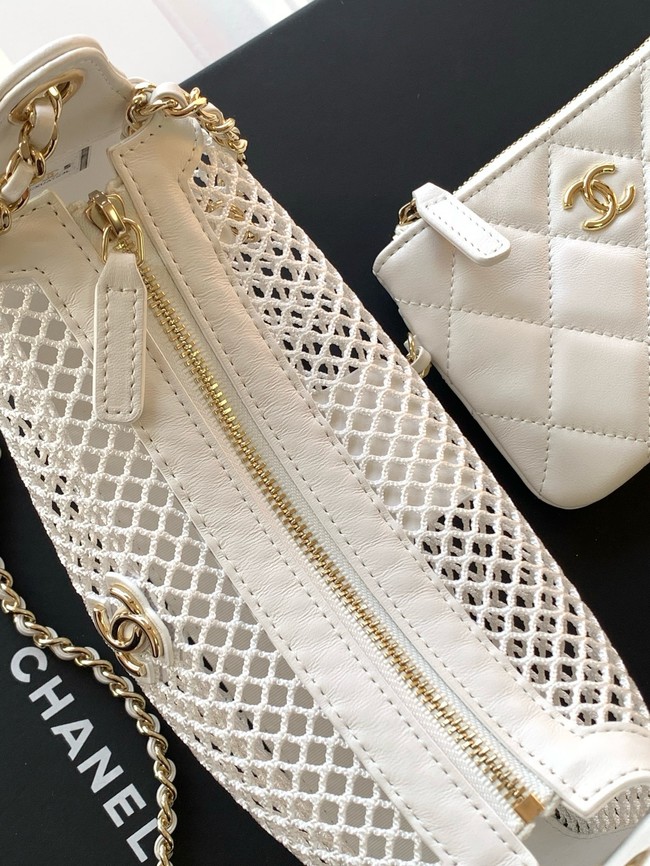 Chanel Chain handbag AP4575 white