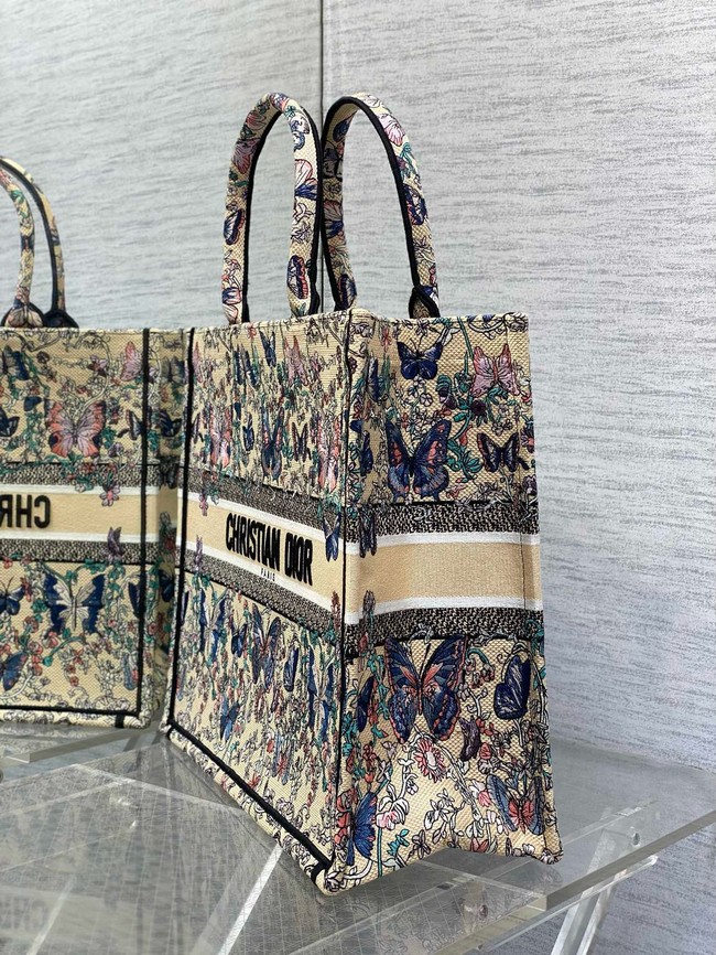Large Dior Book Tote Embroidery Embroidery M1286ZEDX-1