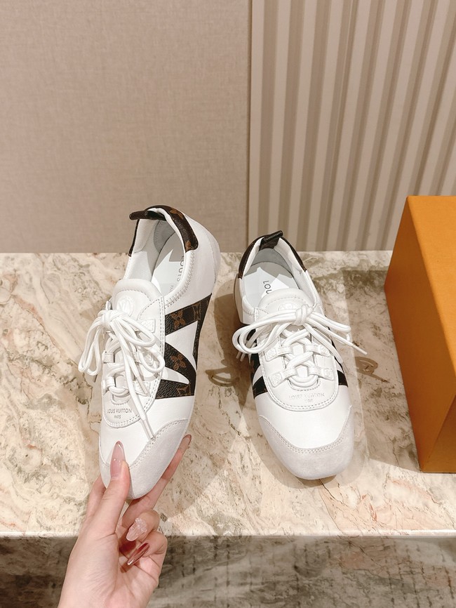 Louis Vuitton Sports shoes 44889-1