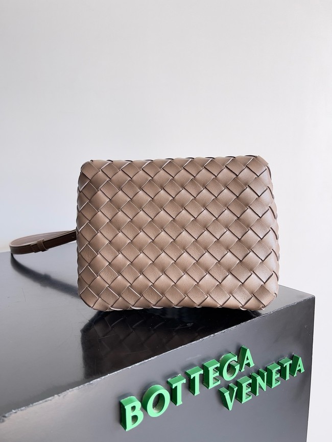 Bottega Veneta Small Parachute 796569 Pinecone