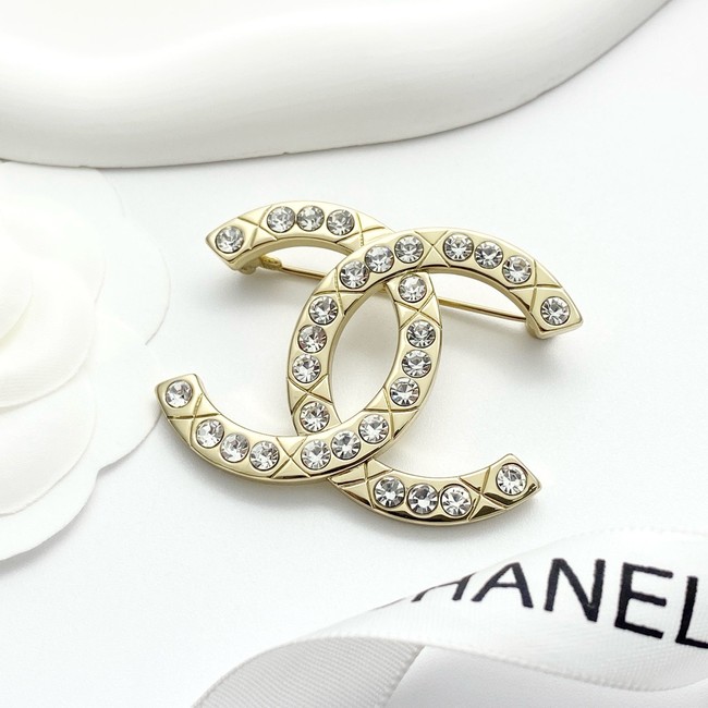 Chanel brooch CE16845