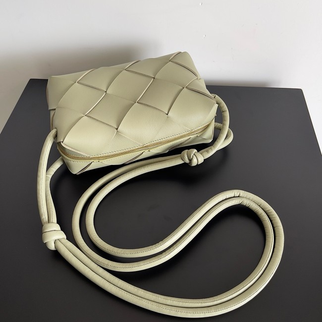 Bottega Veneta Intrecciato Concert Pouch D794258 Travertine