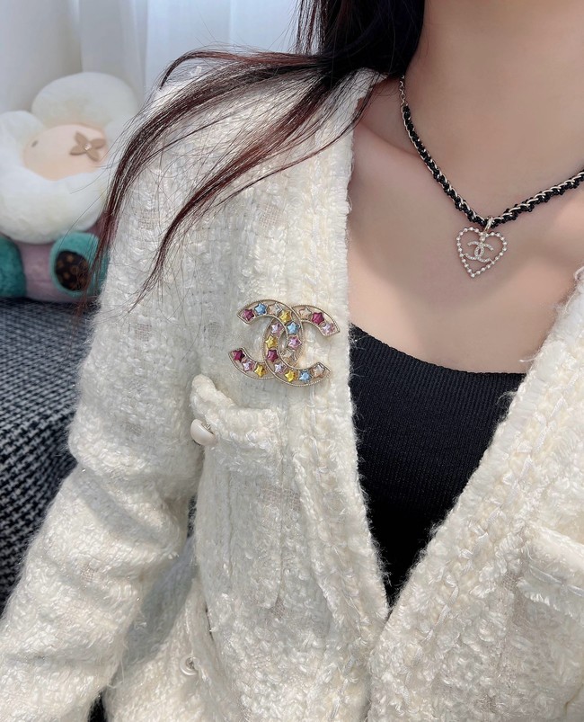 Chanel brooch CE16865