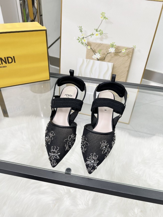 Fendi WOMENS SANDAL 44966-10