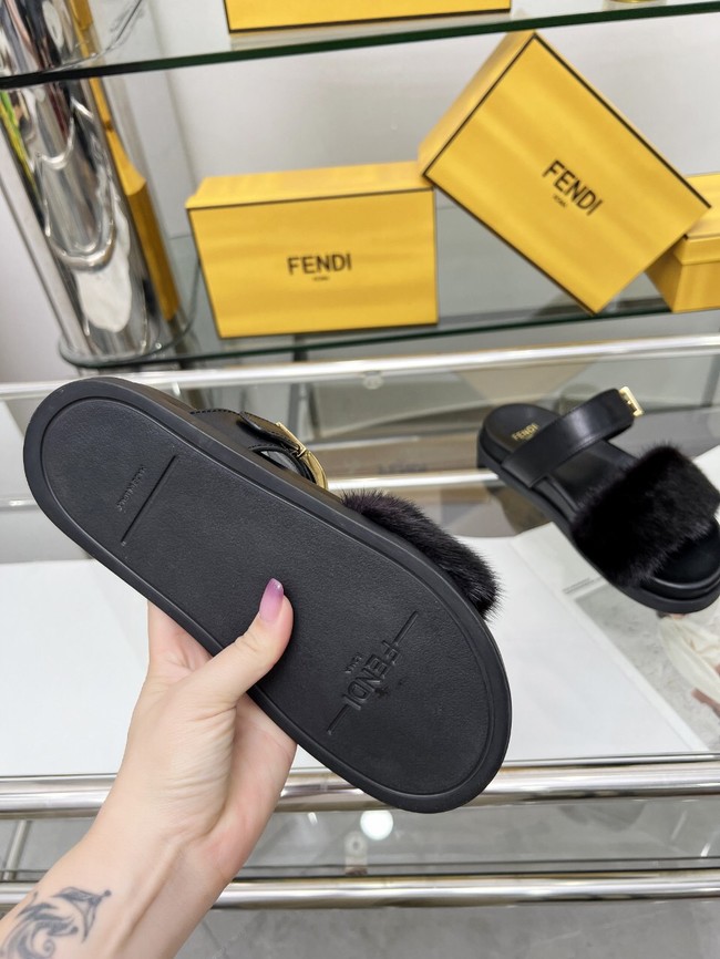 Fendi WOMENS SANDAL 44967-9