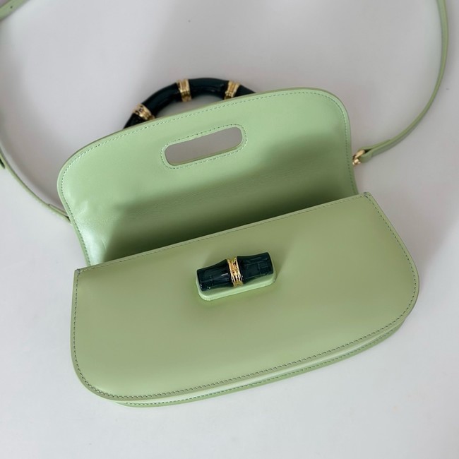 GUCCI BAMBOO DIVA MEDIUM BAG 827750 green
