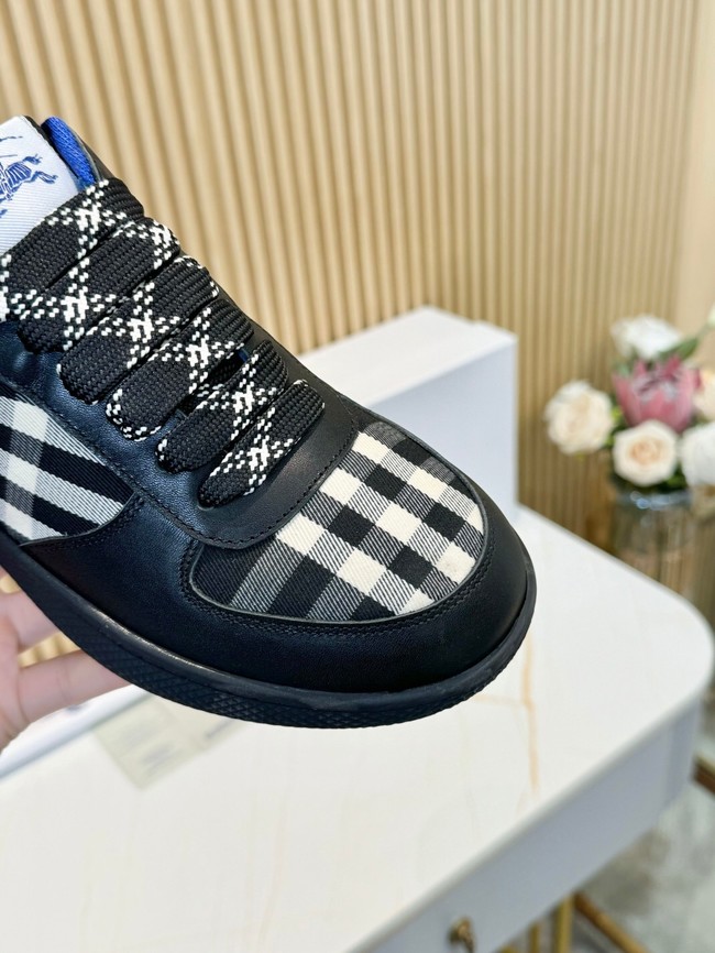 BurBerry Mens Flat shoes 44994-10