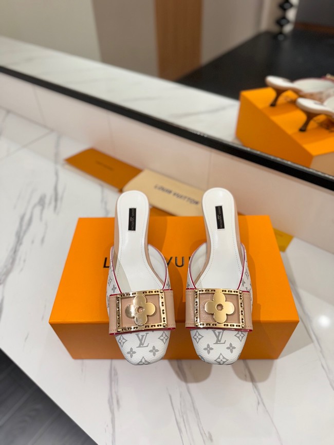 Louis Vuitton Slippers 45001-8