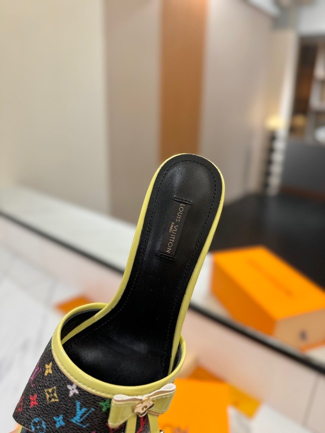 Louis Vuitton Slippers 45001-9