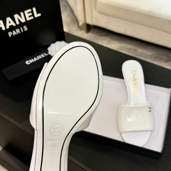 Chanel Slippers 45002-1