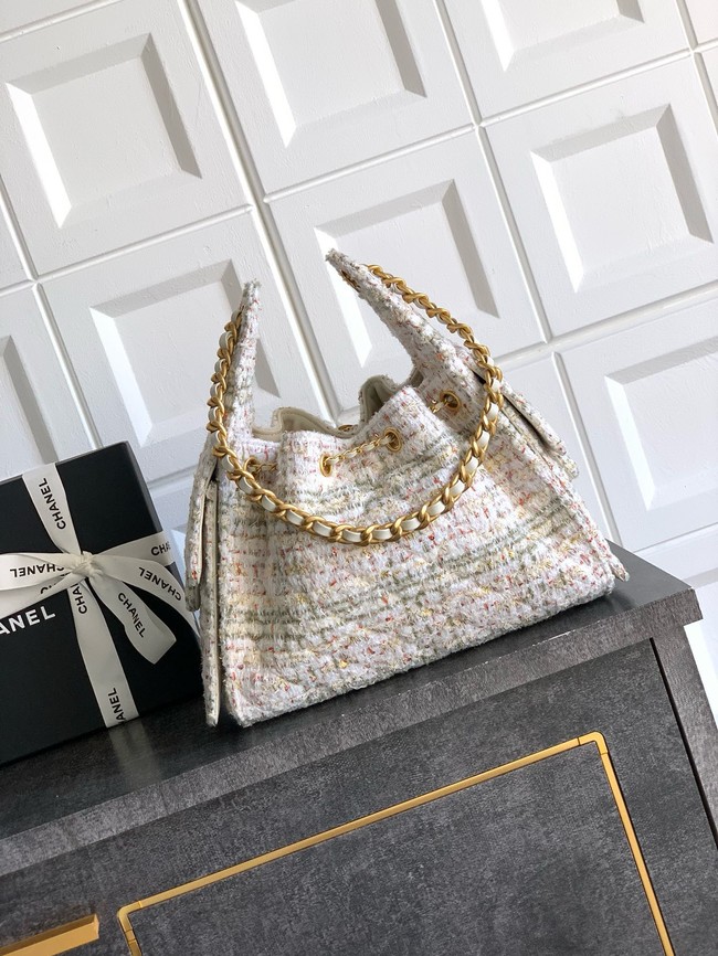 CHANEL 25 SMALL HANDBAG AS5293 Cream
