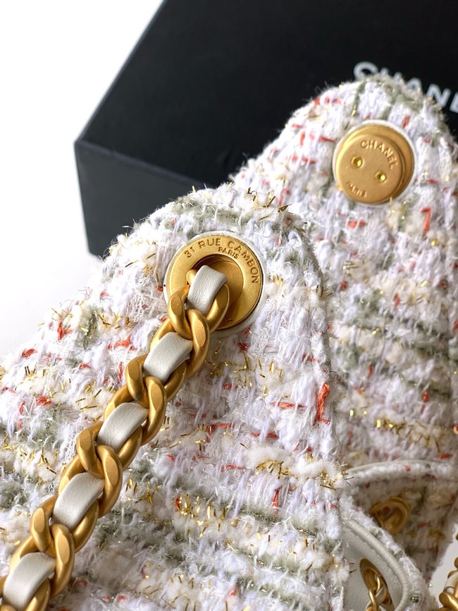 CHANEL 25 SMALL HANDBAG AS5293 Cream