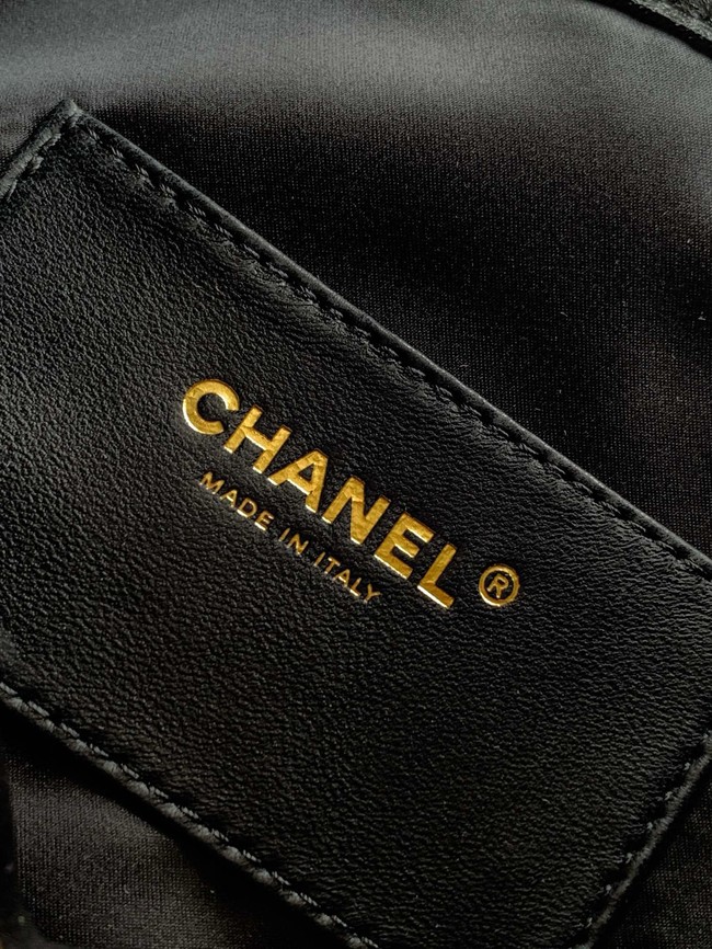 CHANEL 25 SMALL HANDBAG AS5293 black