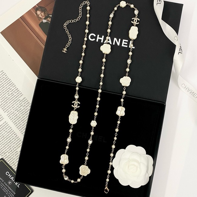 Chanel necklace CE81006