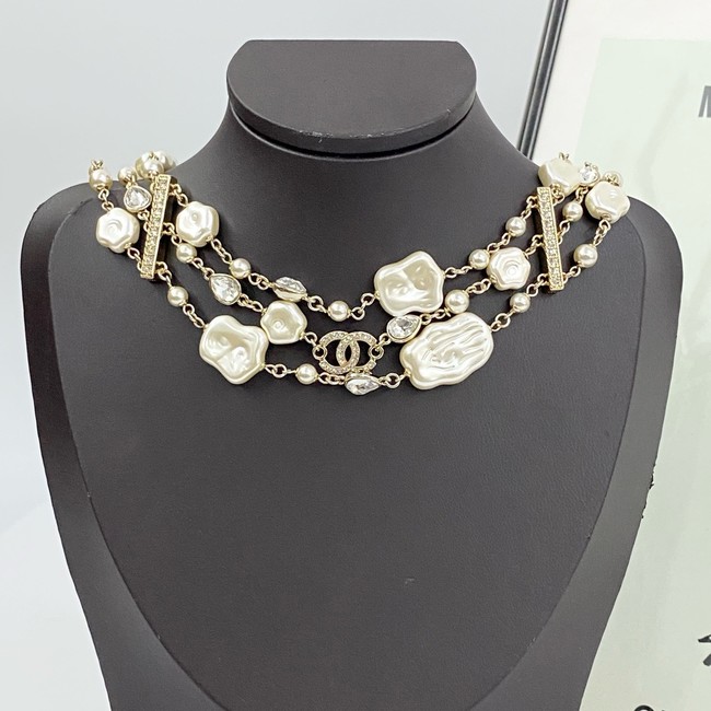 Chanel necklace CE81010
