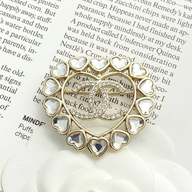 Chanel brooch CE81049