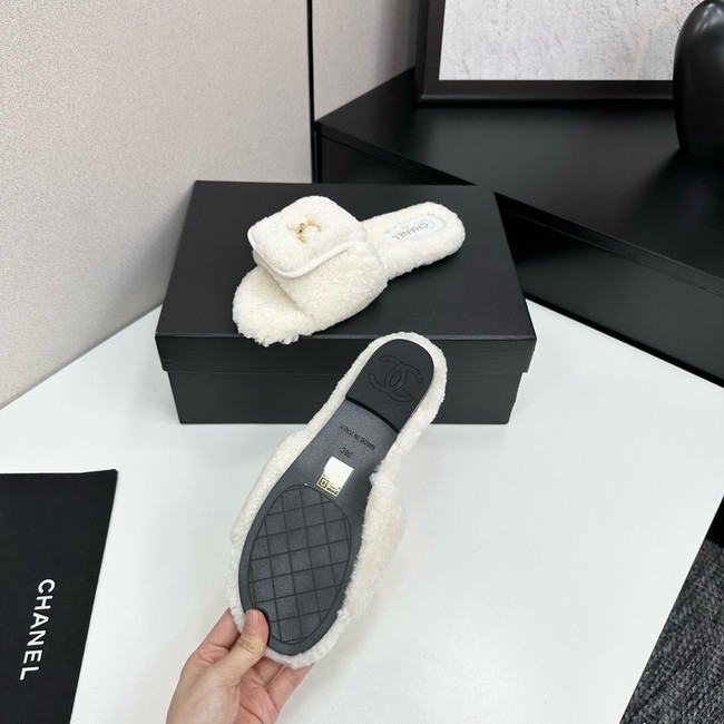 Chanel Slippers 45045-7