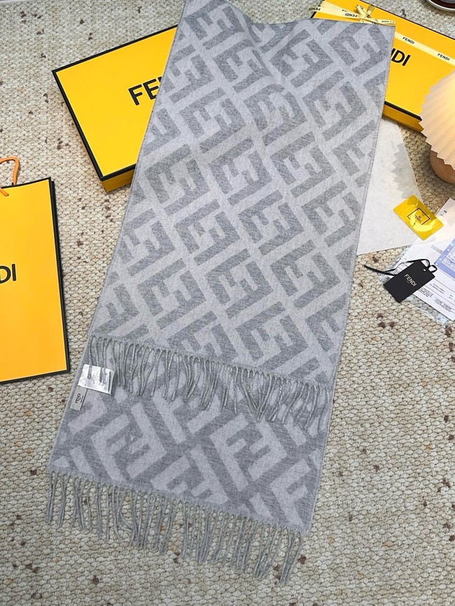 Fendi FF classic pattern cashmere scarf XT260