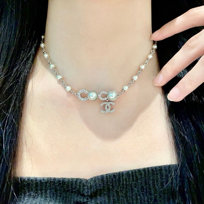Chanel necklace CE81114