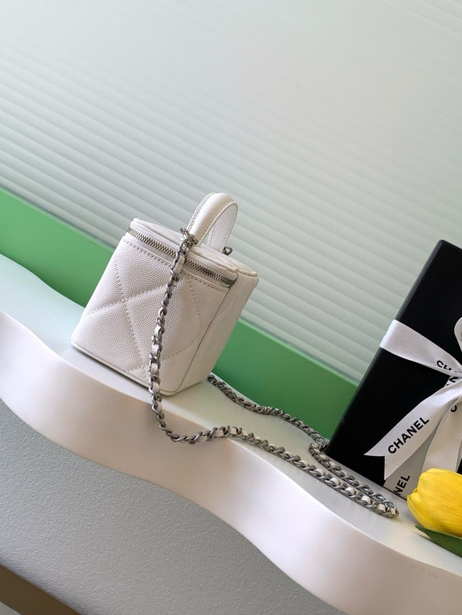 Chanel Long Vanity with chain AP4933 white