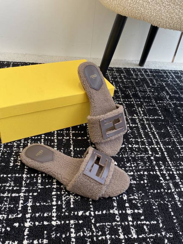 Fendi Shoes FDS00129