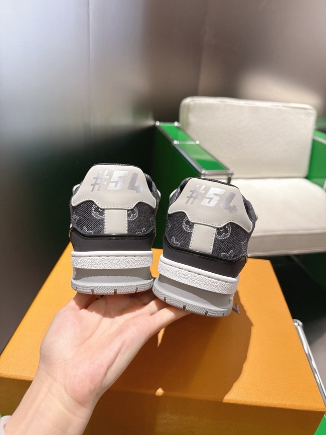 Louis Vuitton sneaker 45121-1