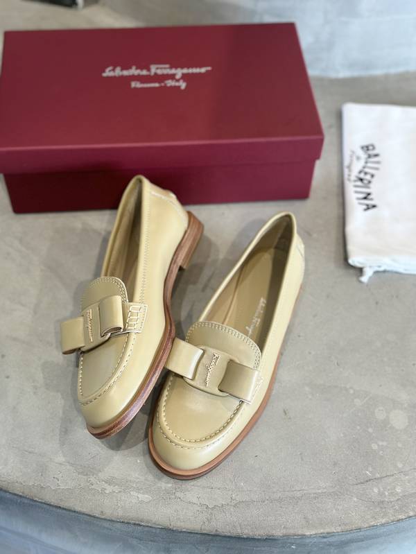 Ferragamo Shoes FMS00098