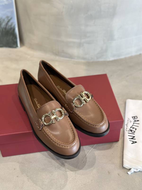 Ferragamo Shoes FMS00099