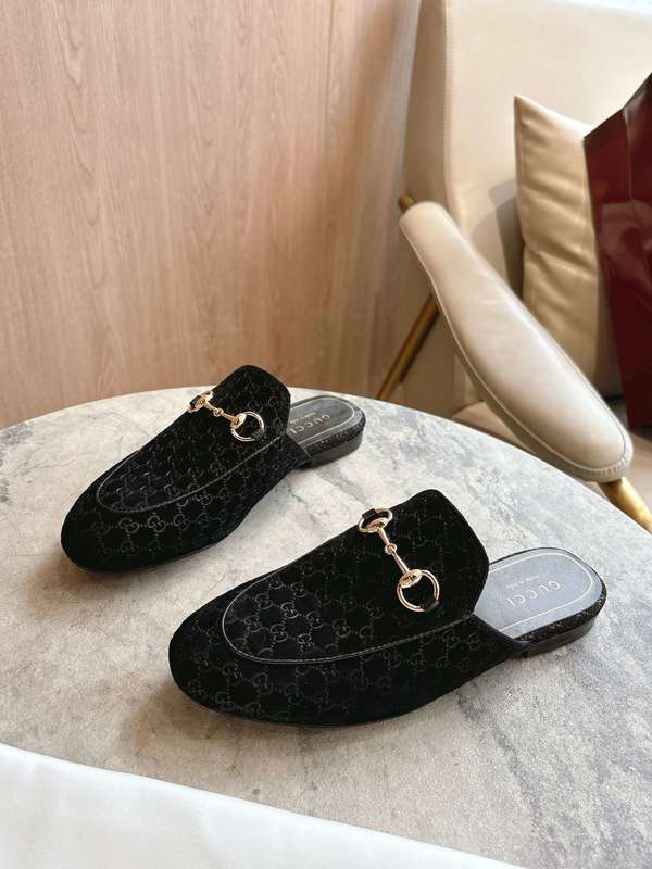 Gucci Shoes GUS00902 Heel 1.5CM