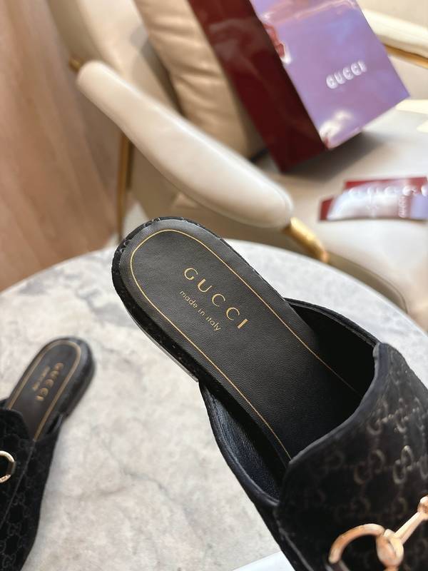 Gucci Shoes GUS00902 Heel 1.5CM