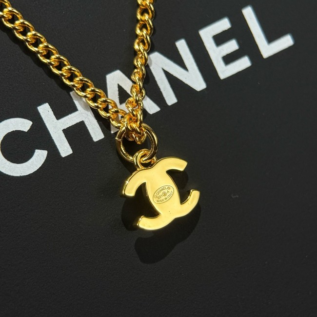 Chanel necklace CE81622
