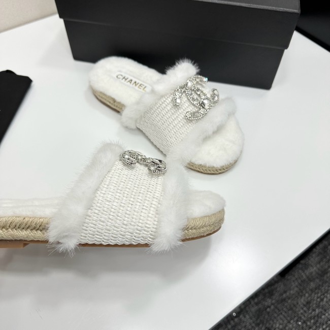 Chanel Casual sandals 69879-3