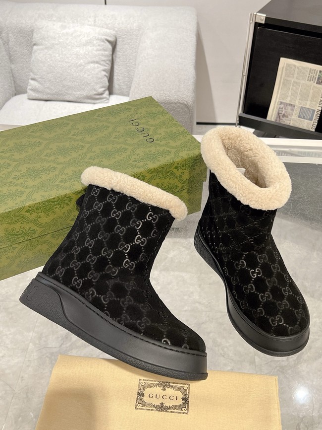 Gucci Womens boot with merino wool lining 857912-2