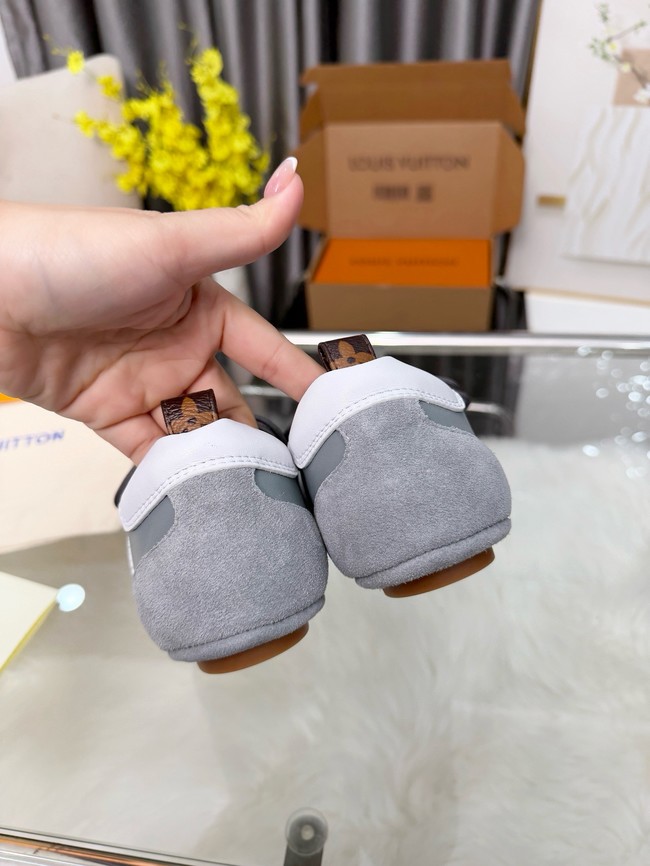 Louis Vuitton Sneakerin 1AIVJN-1