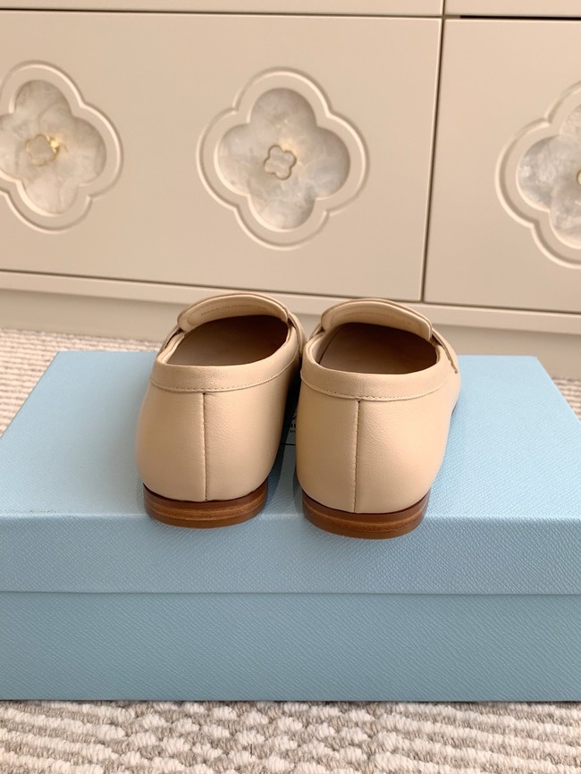 Prada leather loafers 87199-1